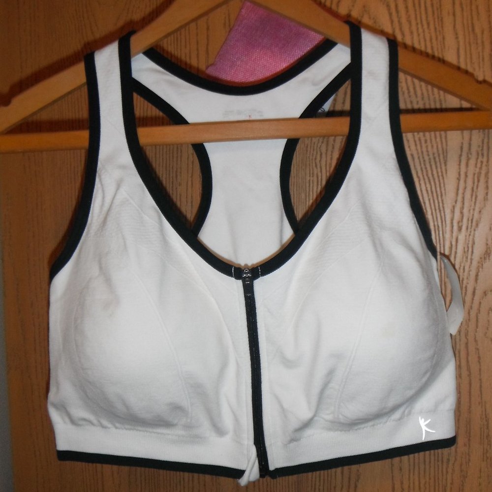 Danskin Now Zip front seamless sports bra, white